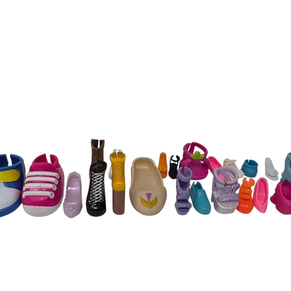Doll Shoes Single No Match Lot